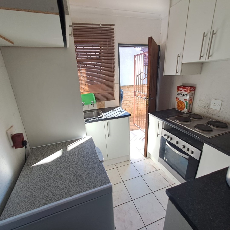 2 Bedroom Property for Sale in Lebanon North West